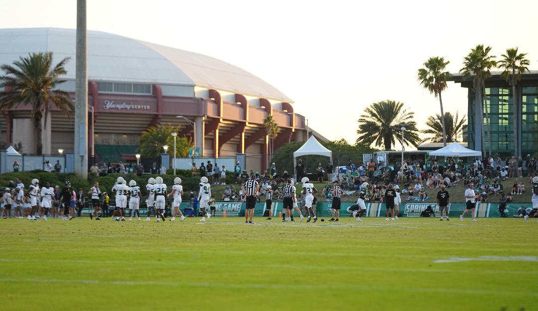 football spring game